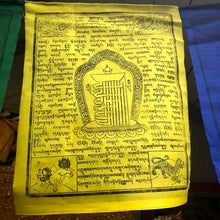 Cargar imagen en el visor de la galería, Banderas de oración de Kalachakra